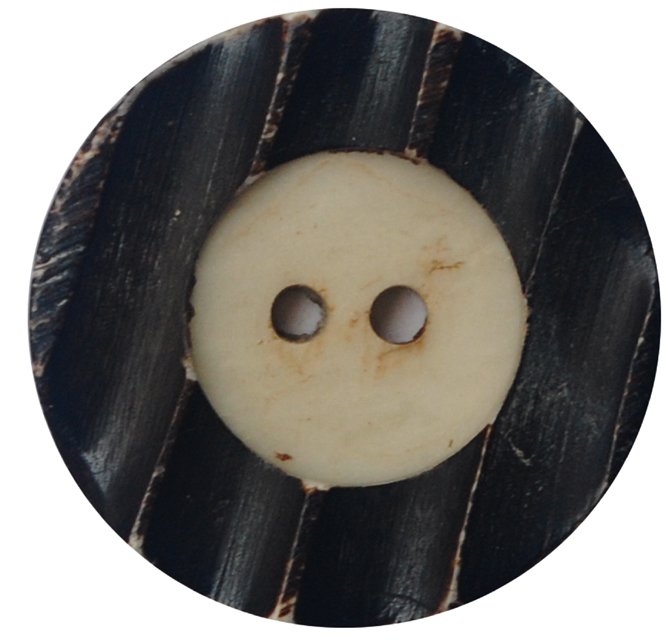 Bone Button 812
