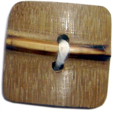 Wooden Button 1047