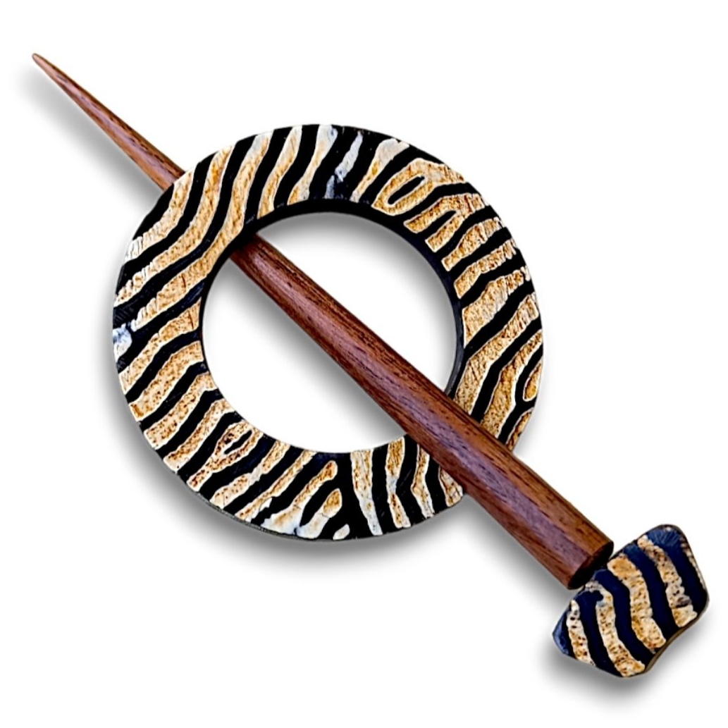 Horn Shawl Pin SP-104