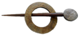 Horn Shawl Pin SP-110