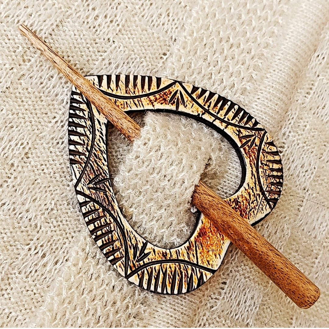 Horn Shawl Pin SP-207