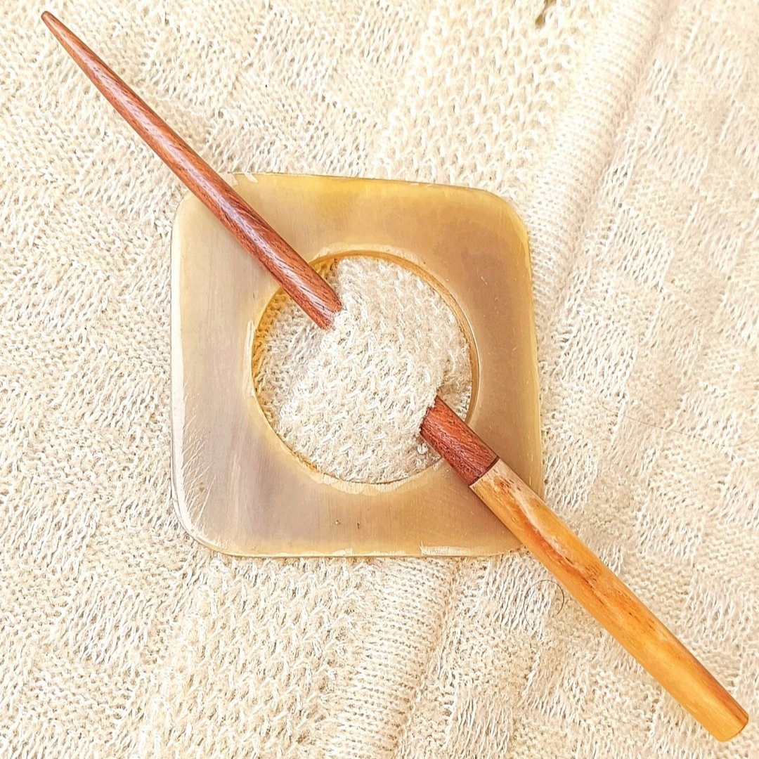 Horn Shawl Pin SP-415