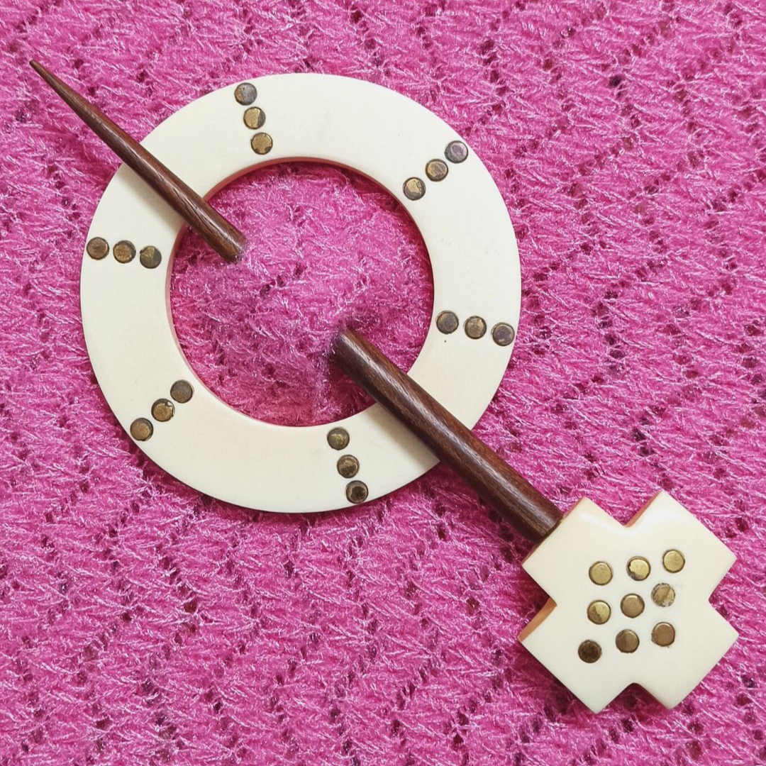 Resin Shawl Pin SP-194