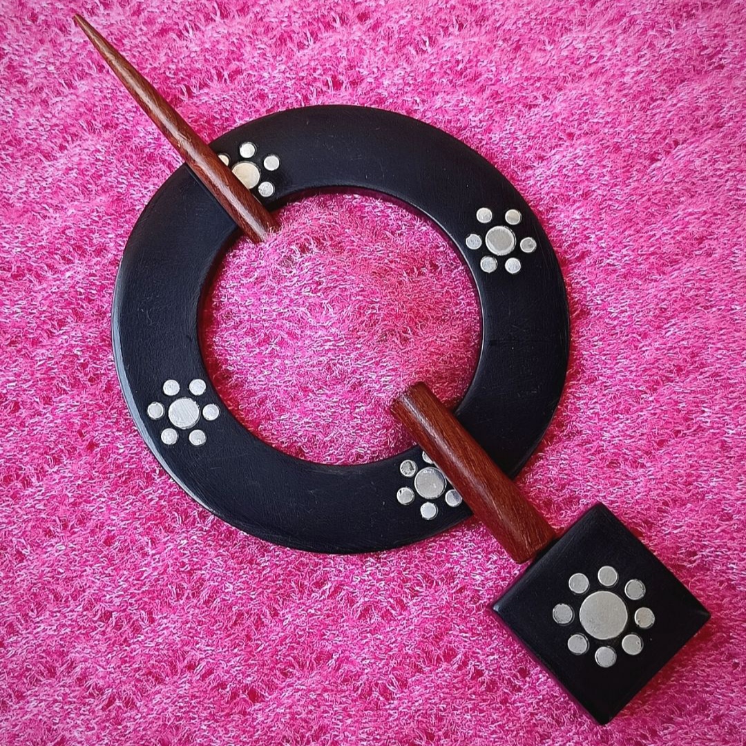 Resin Shawl Pin SP-195